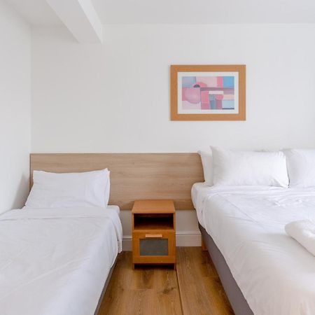 Appartamento Contemporary 1Bd Flat - Camden Londra Esterno foto