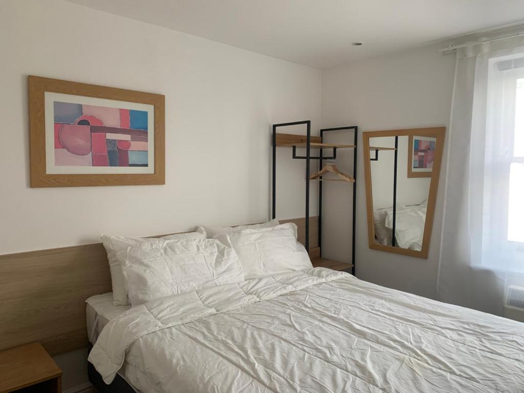 Appartamento Contemporary 1Bd Flat - Camden Londra Esterno foto